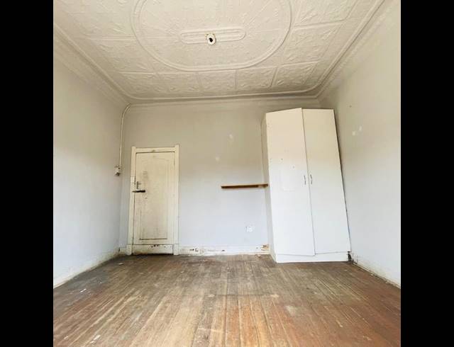 13 BEDROOM HOUSE FOR SALE IN BOKSBURG NORTH